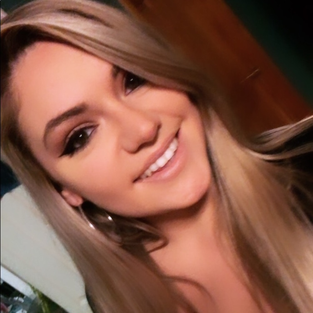 Meet your Posher, Natalia